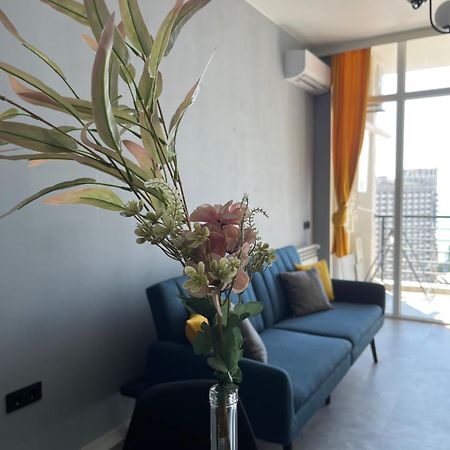 Apartamento Green House Batumi Exterior foto
