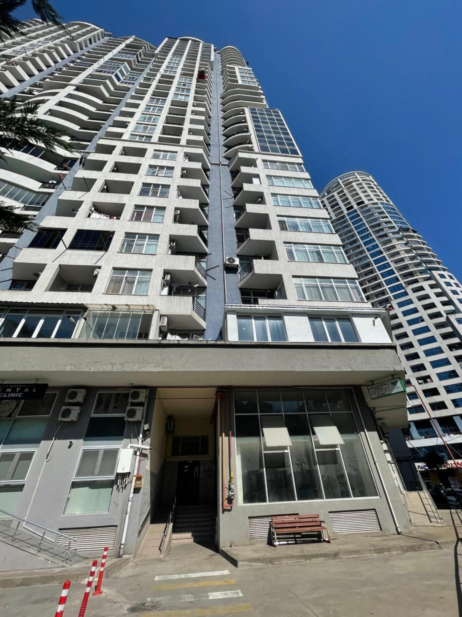 Apartamento Green House Batumi Exterior foto