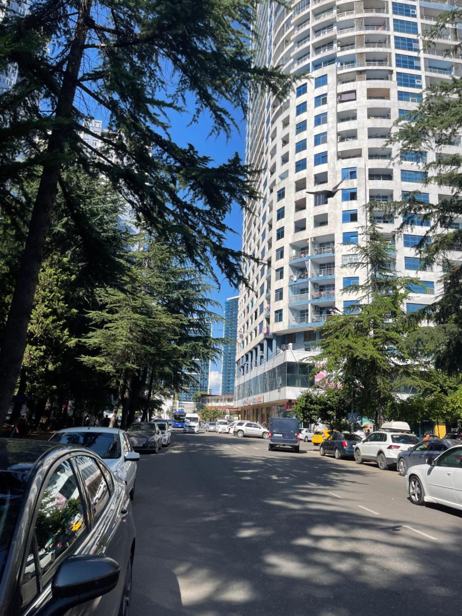 Apartamento Green House Batumi Exterior foto
